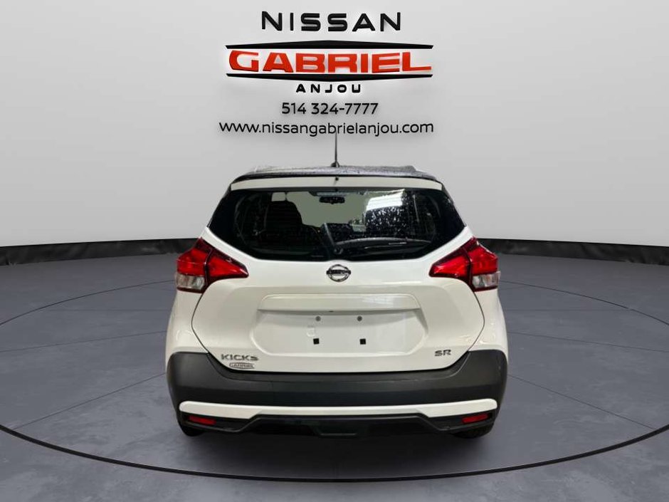 Nissan KICKS  2019-4