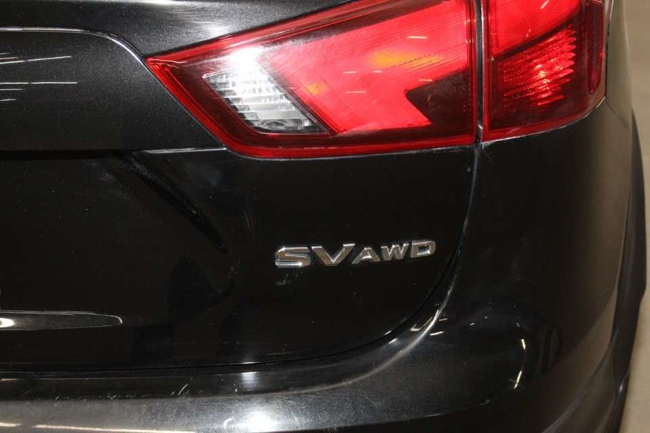 2019 Nissan Qashqai SV AWD AWD,Sun Roof, Rear Camera