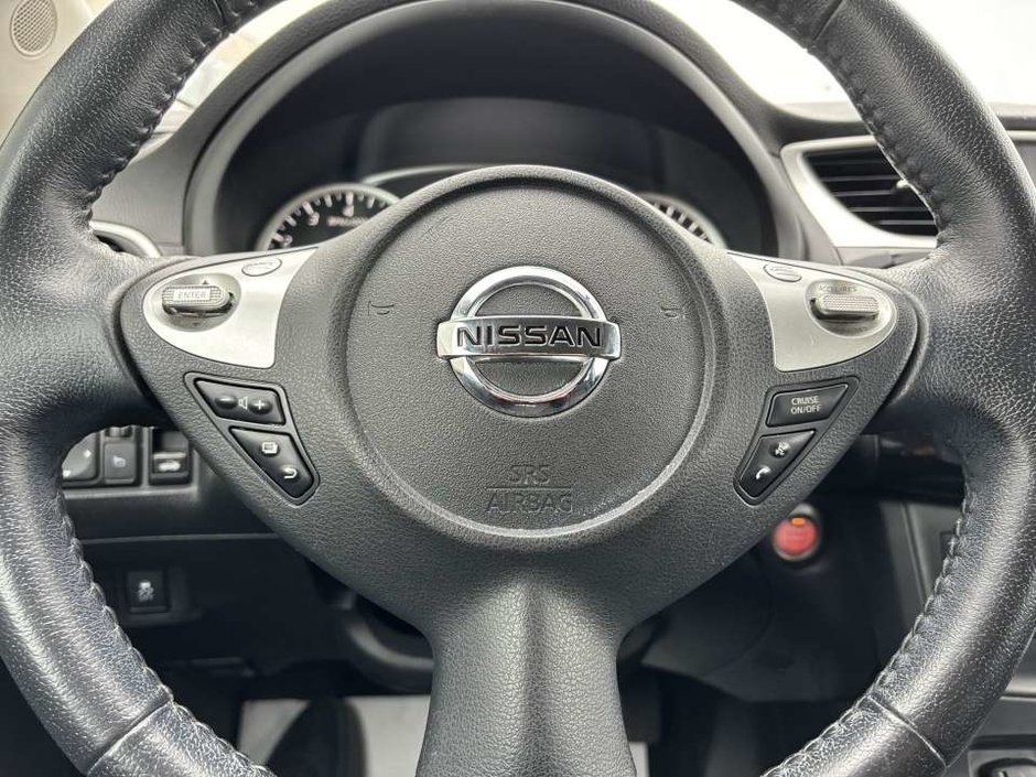 Nissan Sentra  2019-9