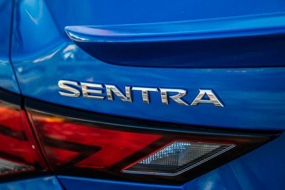 2021 Nissan Sentra SR-2