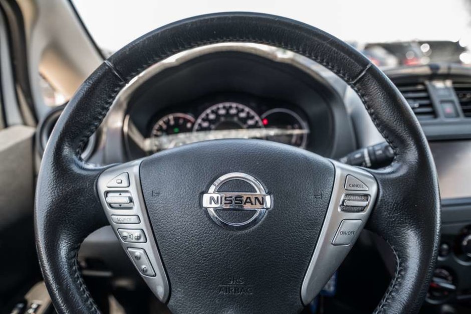 Nissan Versa Note SV 2019-22