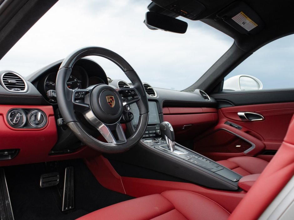2024 Porsche 718 Cayman GTS 4.0-2