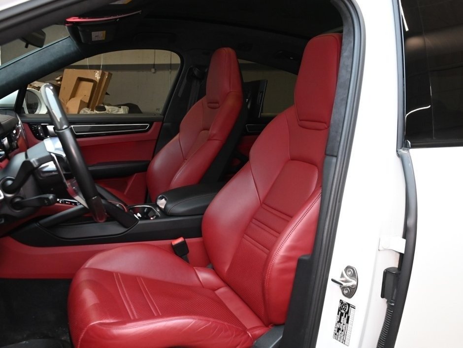 2023 Porsche Cayenne GTS-10