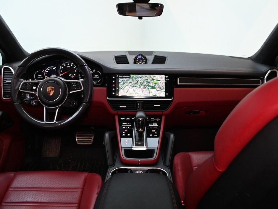 2023 Porsche Cayenne GTS-11