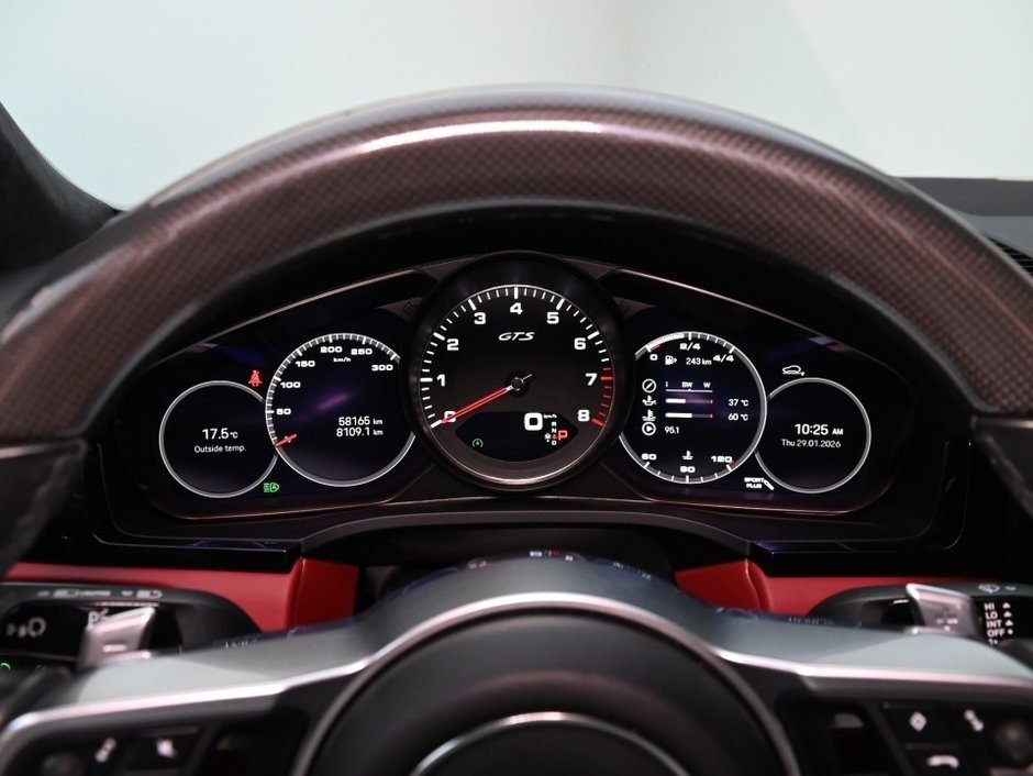 2023 Porsche Cayenne GTS-16