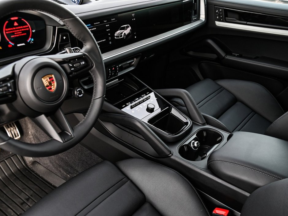 Porsche Cayenne S 2025-14