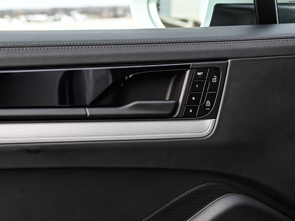 Porsche Cayenne S 2025-10