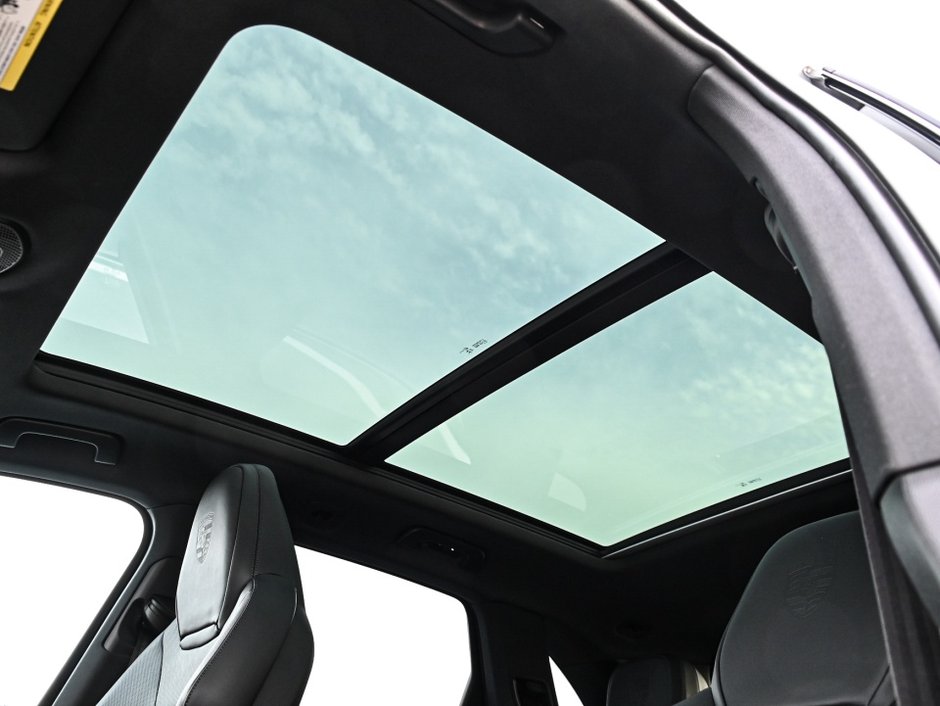 Porsche Cayenne S 2025-35