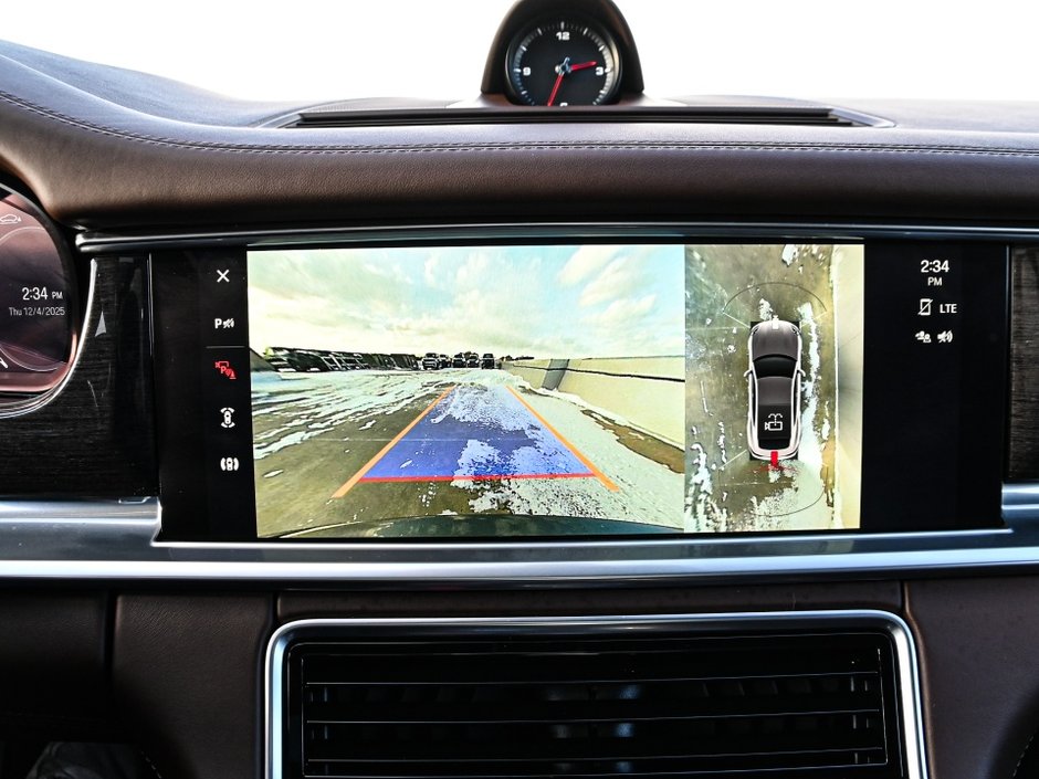 2023 Porsche Panamera 4 PLATINUM/SPORT DESIGN PACK/ASSISTANCE PACK-24