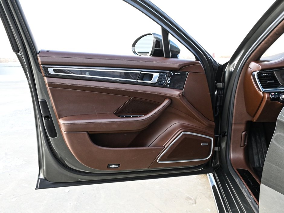 2023 Porsche Panamera 4 PLATINUM/SPORT DESIGN PACK/ASSISTANCE PACK-8