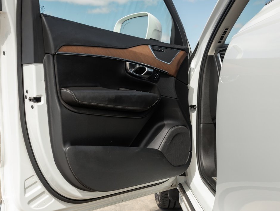 2016 Volvo XC90 T6 Inscription-8