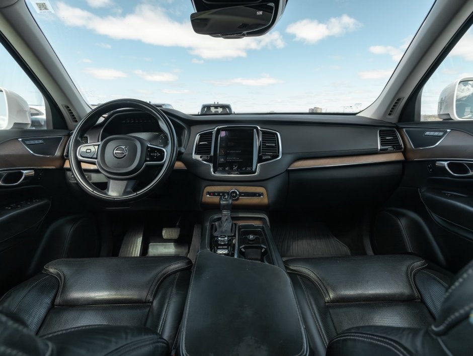 2016 Volvo XC90 T6 Inscription-12