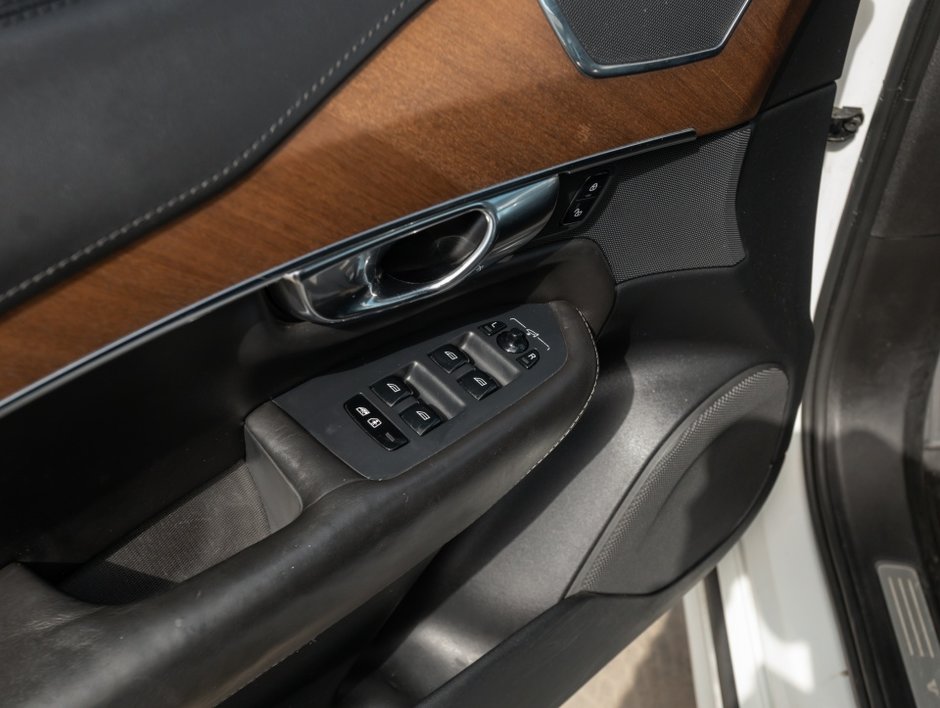 2016 Volvo XC90 T6 Inscription-9