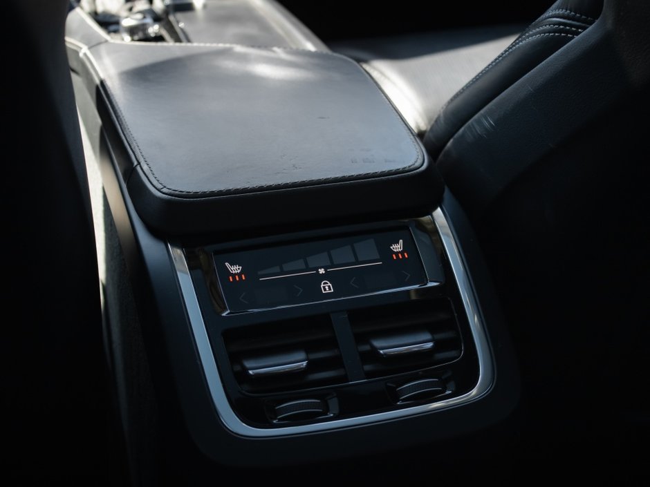 Volvo XC90 Inscription 2018-27