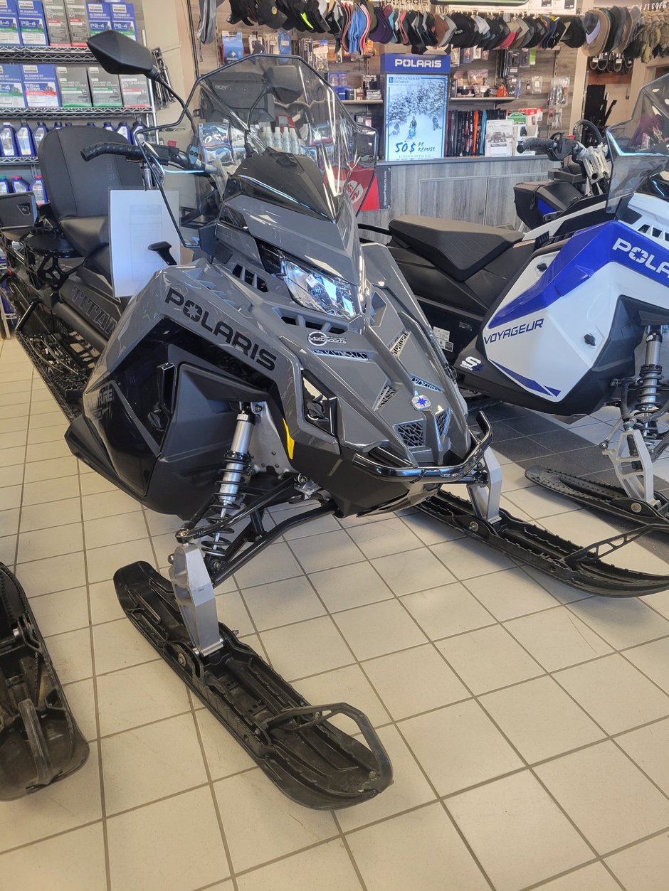 2025 Polaris TITAN 650 ADVENTURE Quantité limitée!