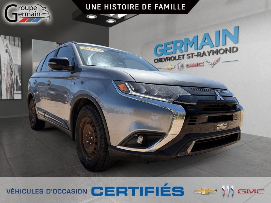 2020 Mitsubishi OUTLANDER in St-Raymond, Quebec - w940px
