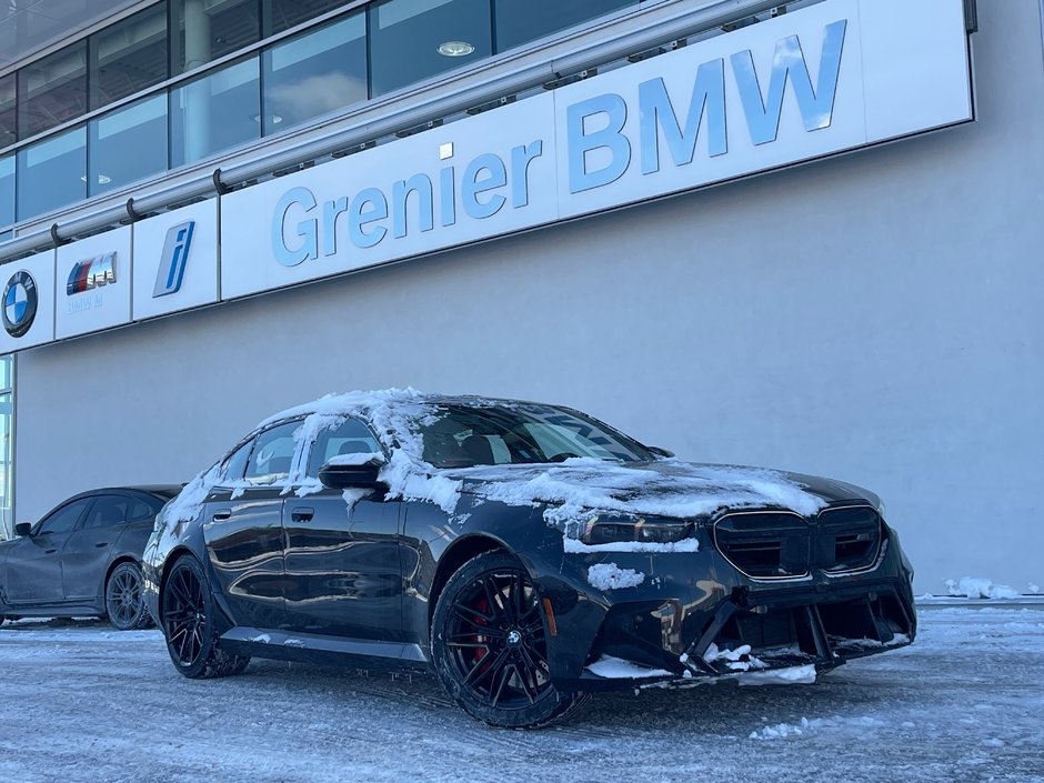 BMW M5 Sedan 2026 à Terrebonne, Québec - w940px
