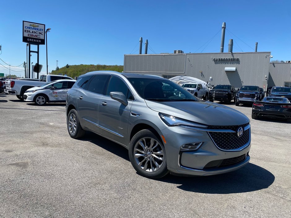 Buick Enclave Avenir 2024 à Terrebonne, Québec - w940px