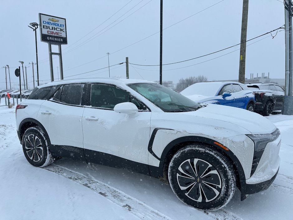 2025 Chevrolet Blazer EV LT in Terrebonne, Quebec - w940px