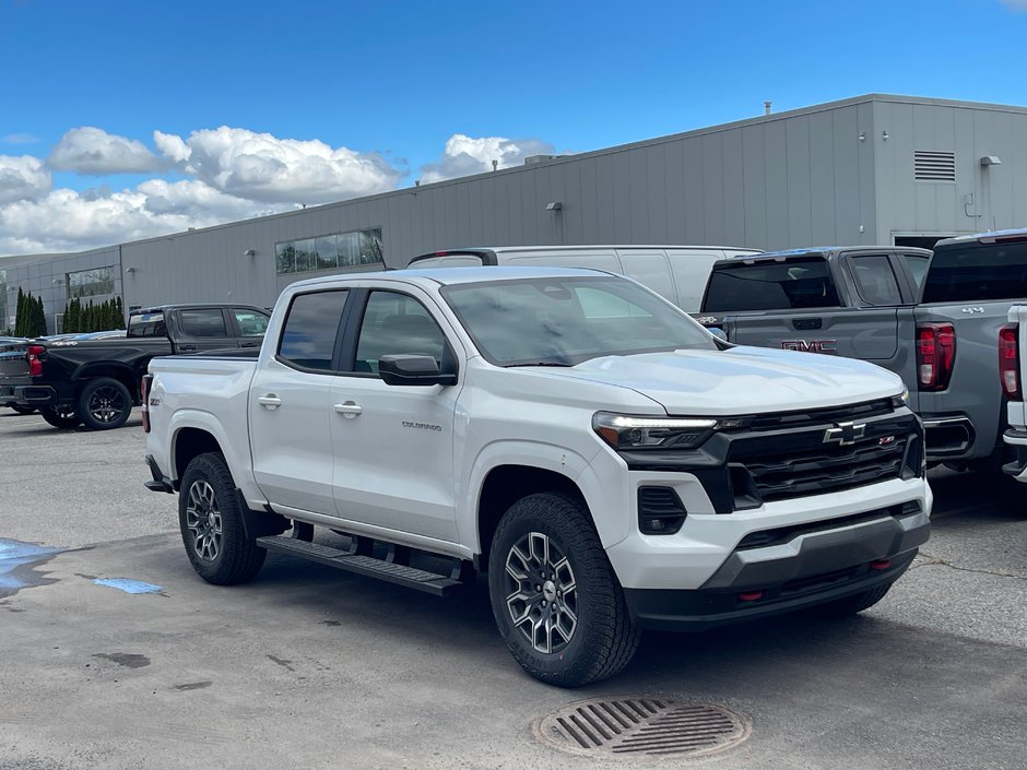 Chevrolet Colorado  2025 à Montréal, Québec - w940px