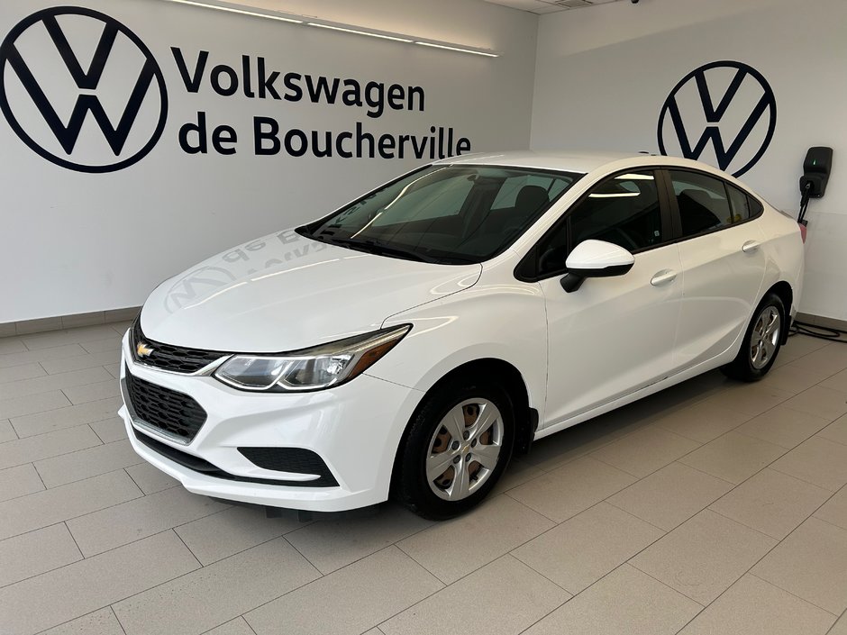 2016 Chevrolet Cruze LS in Boucherville, Quebec - w940px
