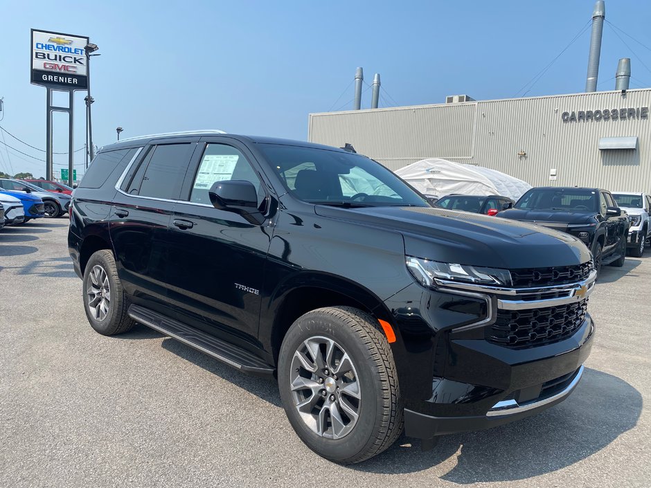 2024 Chevrolet Tahoe LS in Terrebonne, Quebec - w940px