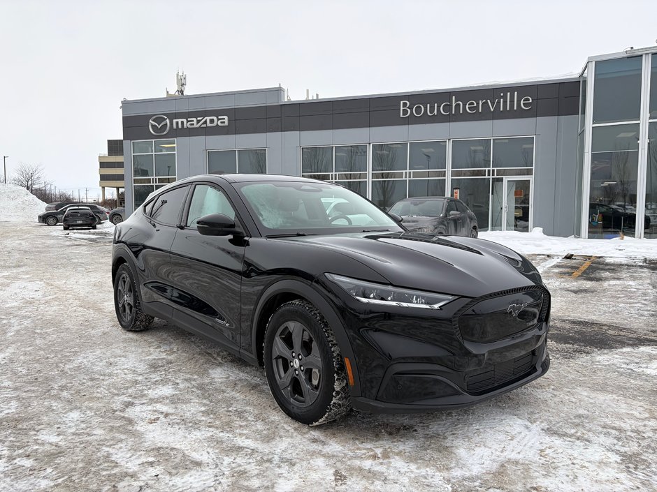 2022 Ford Mustang Mach-E SELECT BAS KM JAMAIS ACCIDENTÉ NAV in Boucherville, Quebec - w940px