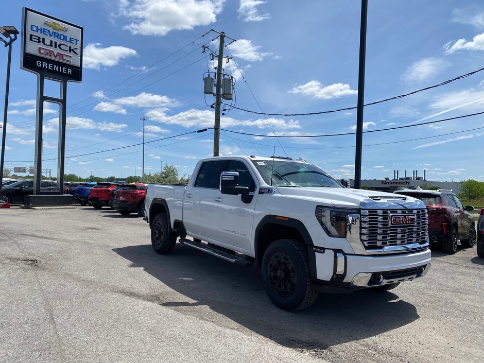 2024 GMC Sierra 2500 HD DENALI in Terrebonne, Quebec - w940px