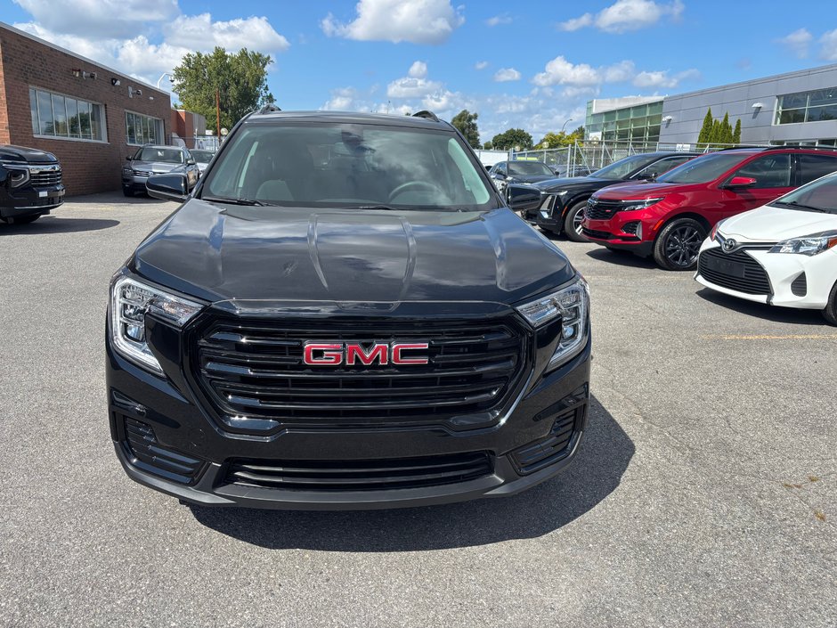 GMC Terrain  2023 à Montréal, Québec - w940px