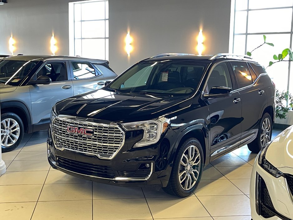 GMC Terrain  2024 à Montréal, Québec - w940px