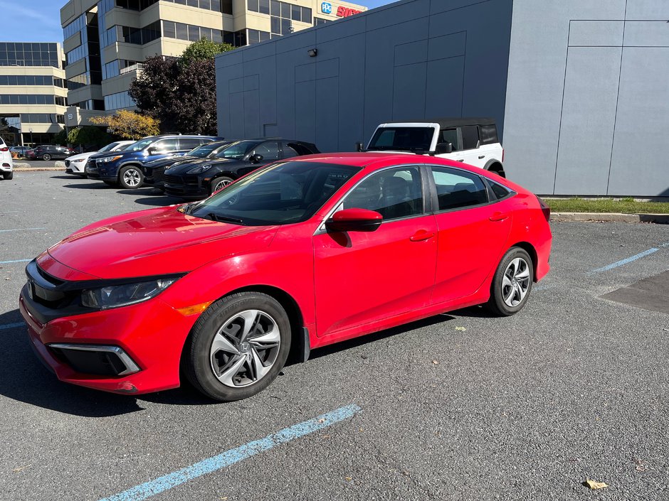 Honda Civic Sedan LX, AUT, BAS KM 2020 à Boucherville, Québec - w940px
