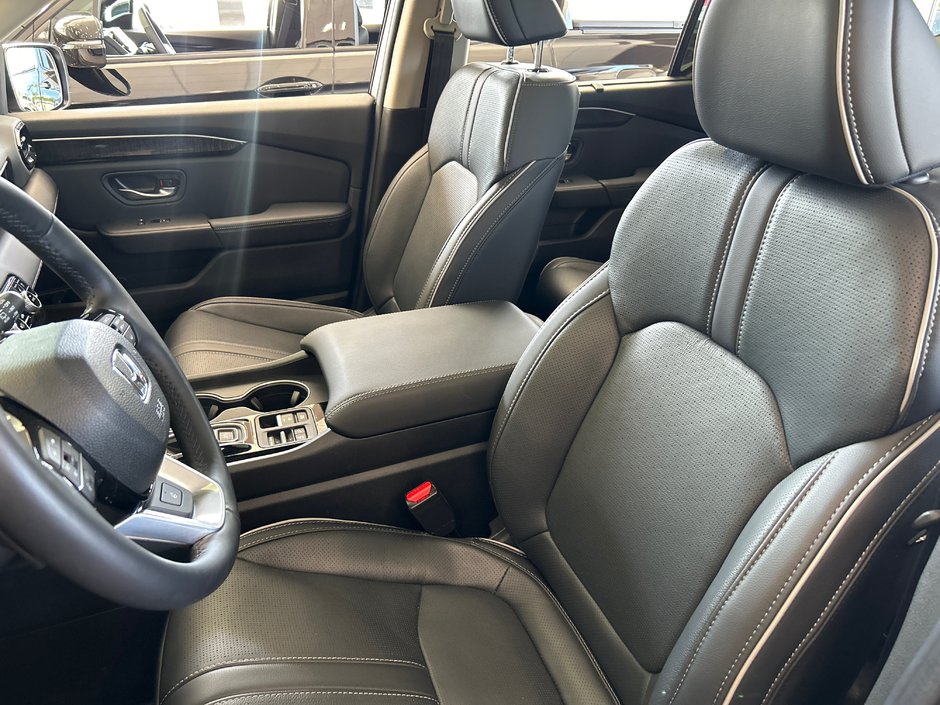 2025 Honda Pilot Touring-6