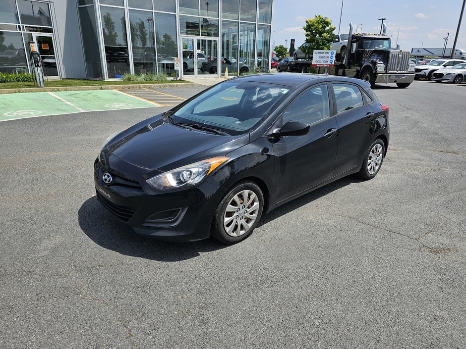 Hyundai Elantra GT GL / 5 PORTES / AUTOMATIQUE / AIR CLIMATISÉ 2014 à Boucherville, Québec - w940px