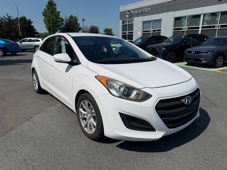 2016 Hyundai Elantra GT GL AUTOMATIQUE A/C BLUETOOTH in Boucherville, Quebec - w940px