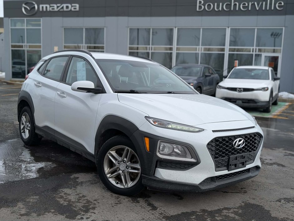 Hyundai Kona Essential, AWD, BAS KM 2018 à Boucherville, Québec - w940px