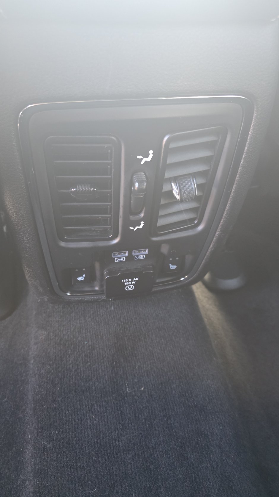 Jeep Grand Cherokee Overland 2014-31