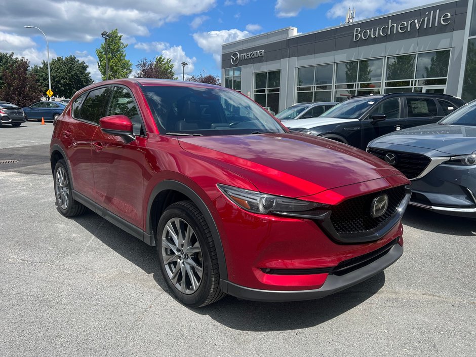 Mazda CX-5 Signature, BAS KM 2019 à Boucherville, Québec - w940px