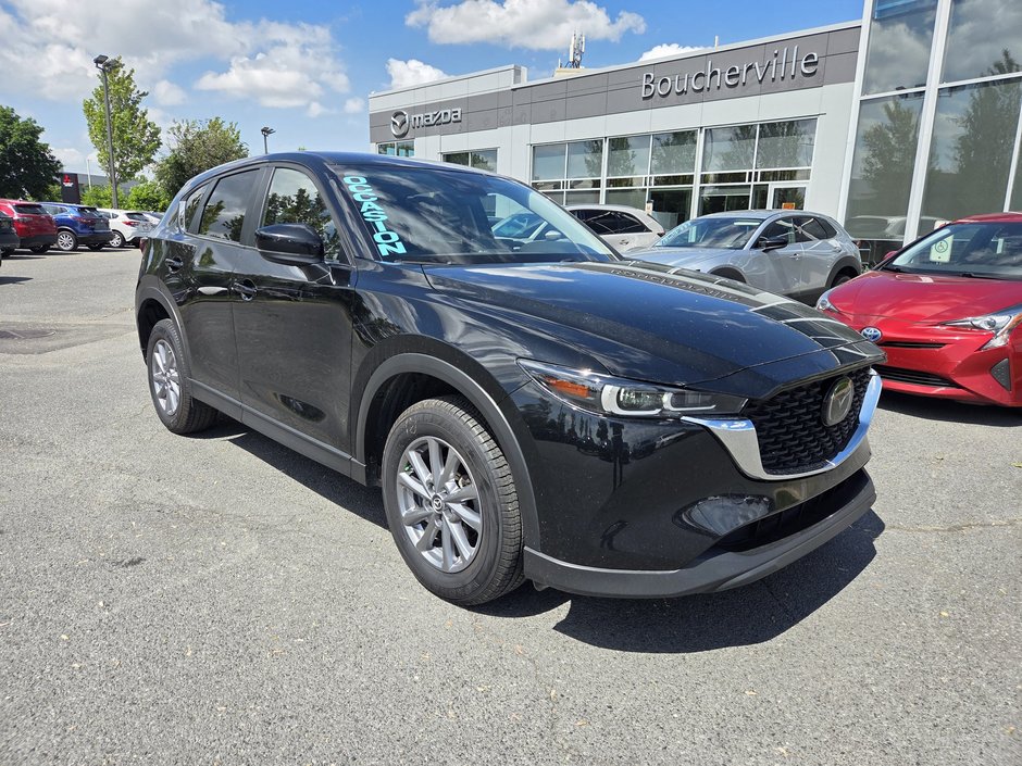 Mazda CX-5 GX 2023 à Boucherville, Québec - w940px
