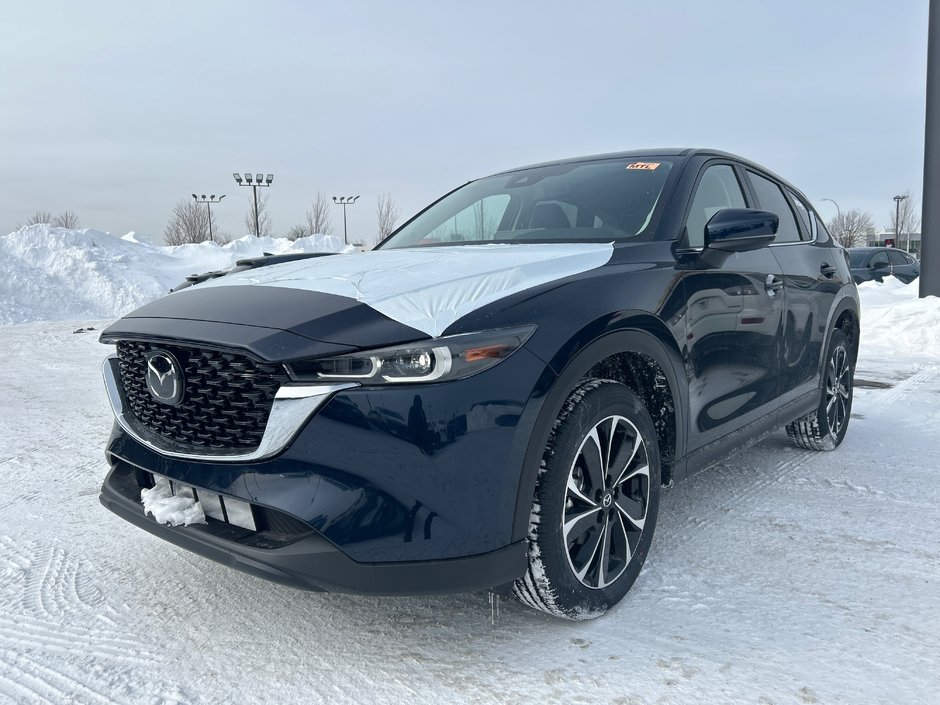 Mazda CX-5 GS 2025 à Boucherville, Québec - w940px