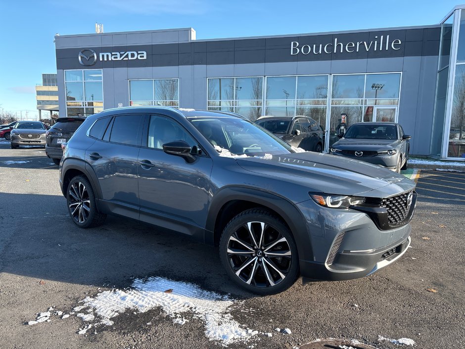 Mazda CX-50 GT-TURBO, CUIR, TOIT, NAV 2023 à Boucherville, Québec - w940px