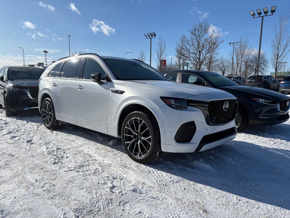 2025 Mazda CX-70 PHEV GT PHEV DÉMO PNEUS D'HIVER, HITCH INCLUS in Boucherville, Quebec - w940px
