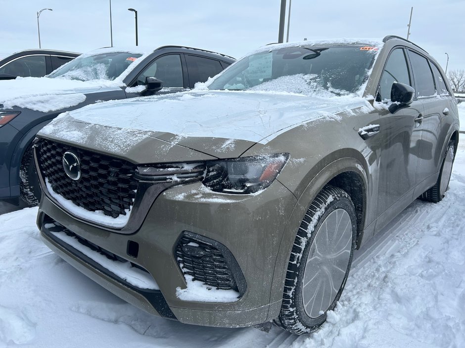 Mazda CX-70 Plug-In Hybrid GT 2025 à Boucherville, Québec - w940px