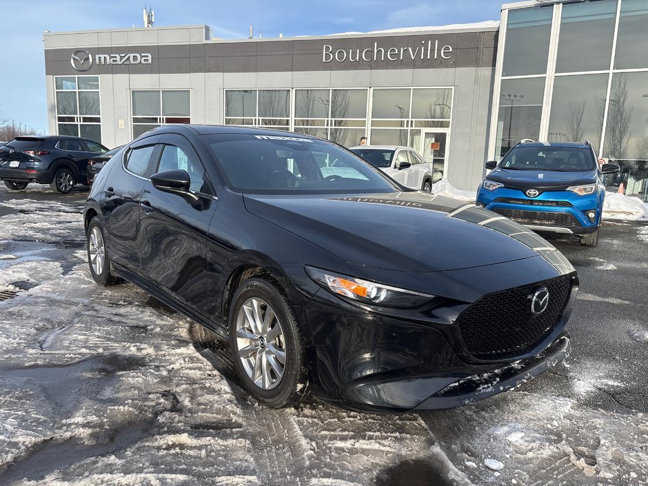2024 Mazda Mazda3 Sport GS, AUT, CUIR, TOIT, GARANTIE in Boucherville, Quebec - w940px