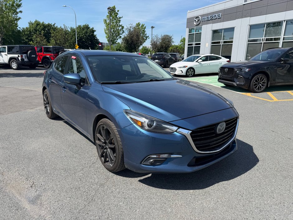 2017 Mazda Mazda3 GT PREMIUM 1 PROPRIO JAMAIS ACCIDENTÉ BAS KM in Boucherville, Quebec - w940px