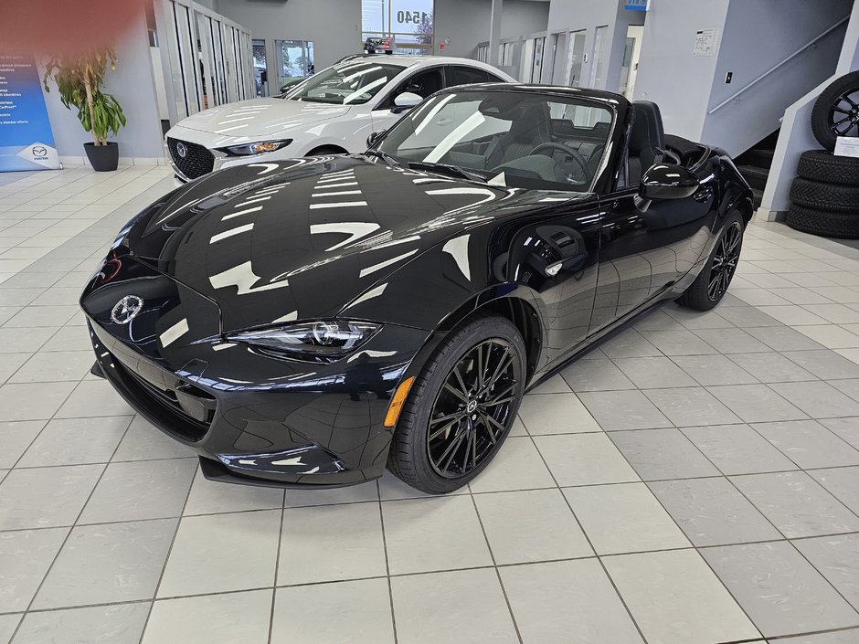 Mazda MX-5 GS 2024 à Boucherville, Québec - w940px