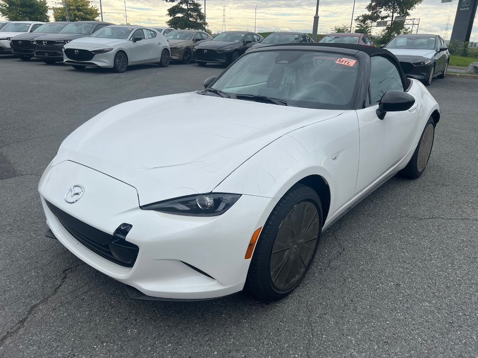 2024 Mazda MX-5 GS-P in Boucherville, Quebec - w940px