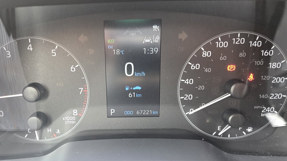 Toyota Corolla Hatchback SE 2025-9
