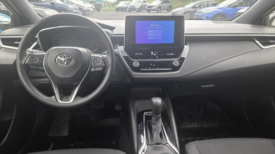 Toyota Corolla Hatchback SE 2025-7