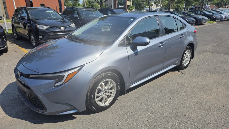 Toyota Corolla Hybrid LE 2024-0
