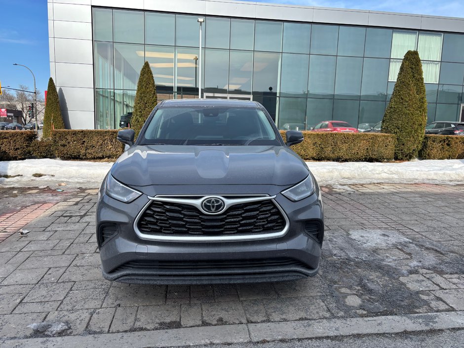 Toyota Highlander  2023 à Montréal, Québec - w940px
